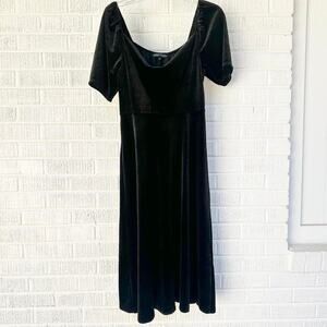 California Bay Co Black Velvet Midi Scoop Neck Dress